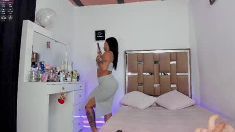 Kendall ewers online show from September 2025 11:04:02 PM