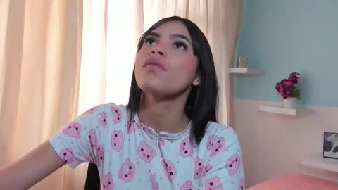 Kendall online show from March 2026 02:54:02 PM