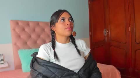 Kendall online show from March 2026 02:43:01 PM