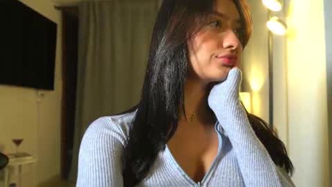 Snapshot of kendall_ruiiz chatting on September 2025 12:55:02 AM Andrea online show from September 2025 12:55:02 AM