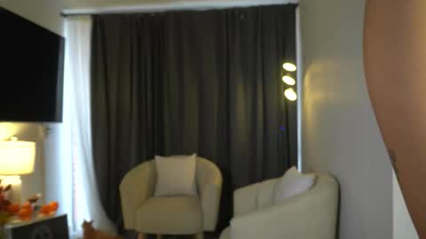 Snapshot of kendall_ruiiz chatting on October 2025 10:23:02 PM Andrea online show from October 2025 10:23:02 PM