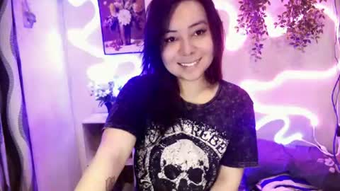 Snapshot of kendall_snow chatting on June 2026 12:05:02 PM kendall_snow online show from June 2026 12:05:02 PM