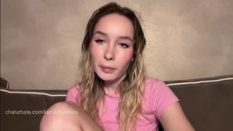 Snapshot of kendallperkins chatting on December 2025 09:54:02 PM Kendall online show from December 2025 09:54:02 PM