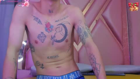 Snapshot of kendalltaylorr chatting on December 2024 02:29:02 AM Kendall and Taylor online show from December 2024 02:29:02 AM