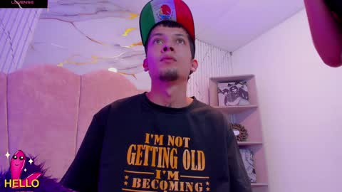 Snapshot of kendalltaylorr chatting on January 2025 03:12:01 AM Kendall and Taylor online show from January 2025 03:12:01 AM