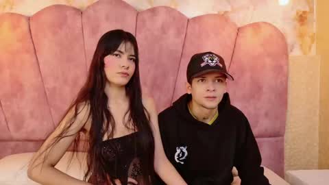 Snapshot of kendalltaylorr chatting on October 2025 12:23:02 PM Kendall and Taylor online show from October 2025 12:23:02 PM