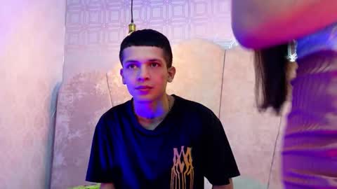 Snapshot of kendalltaylorr chatting on December 2025 12:36:02 PM Kendall and Taylor online show from December 2025 12:36:02 PM