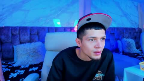 Kendall and Taylor online show from April 2026 02:55:01 AM