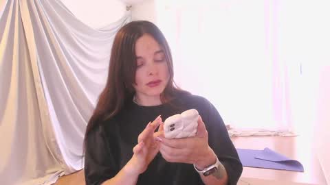 kendall online show from September 2025 09:26:02 PM