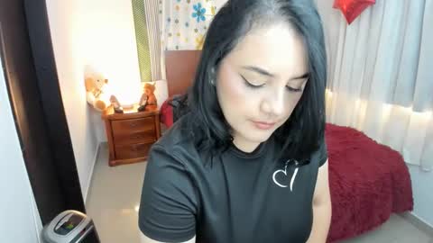 Snapshot of kendallwrist chatting on February 2026 03:10:01 PM Fernanda online show from February 2026 03:10:01 PM