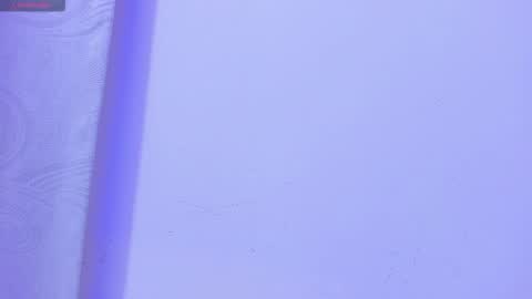 Kendal  online show from November 2025 09:14:01 PM