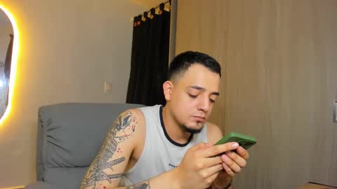 kendel_dimitri online show from February 2025 07:26:02 AM