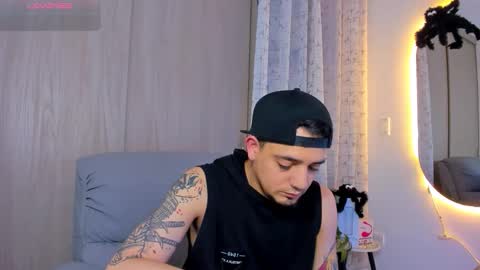 kendel_dimitri online show from October 2025 11:37:01 PM