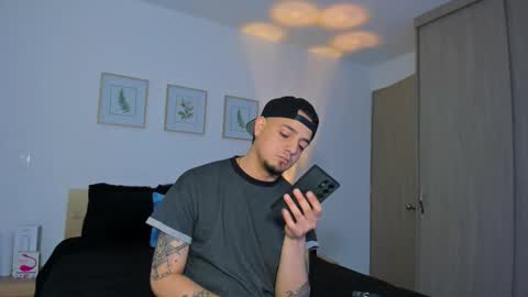 kendel_dimitri online show from December 2025 05:13:01 AM