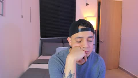 kendel_dimitri online show from April 2026 06:42:02 AM