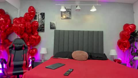 Kendra London online show from February 2026 11:18:01 AM