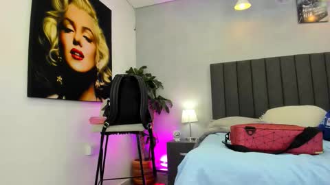 Snapshot of kendra_london chatting on March 2026 11:38:02 AM Kendra London online show from March 2026 11:38:02 AM