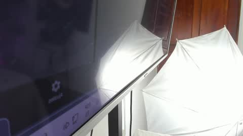 Snapshot of kendra_london chatting on April 2026 11:05:01 AM Kendra London online show from April 2026 11:05:01 AM