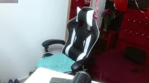 Snapshot of kendra_lust_69 chatting on March 2025 04:51:02 AM kendra_lust_69 online show from March 2025 04:51:02 AM