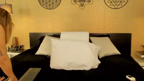 KENDRA online show from January 2025 04:34:02 AM