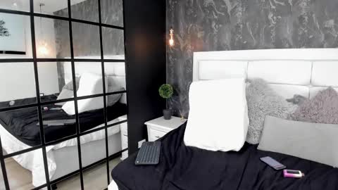 KENDRA online show from March 2025 01:23:01 AM