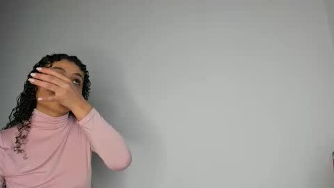 Snapshot of keniia_riizz chatting on November 2025 11:04:02 PM Kenia online show from November 2025 11:04:02 PM