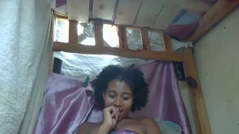 Snapshot of kenilange chatting on December 2025 02:00:02 PM kenilange online show from December 2025 02:00:02 PM