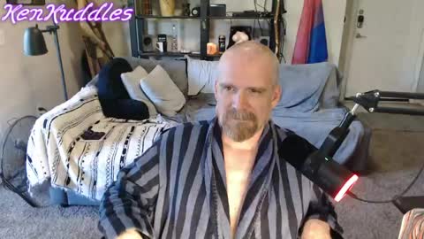 Ken Kuddles online show from April 2026 12:33:02 AM