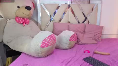 kenndal_tay online show from January 2026 07:04:01 PM