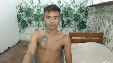 kenneth_jeey online show from March 2026 11:32:01 AM