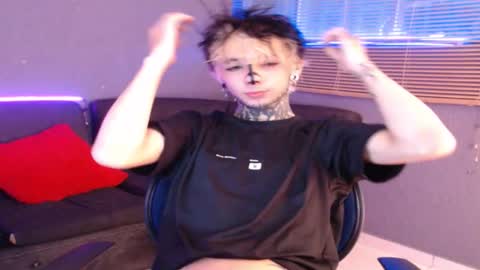 kenny online show from November 2025 03:12:02 PM