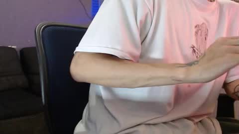 kenny online show from February 2026 03:19:02 PM