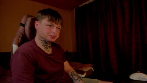 Kenny online show from October 2025 03:10:02 PM