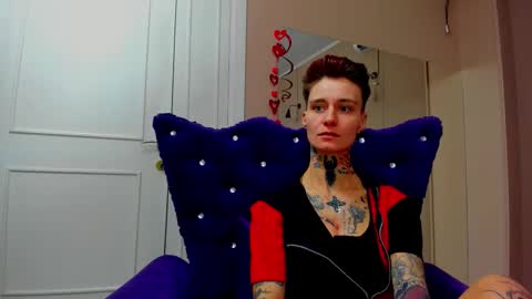 Snapshot of kennyandsellena chatting on November 2025 08:19:02 PM Sellena and Kenny online show from November 2025 08:19:02 PM