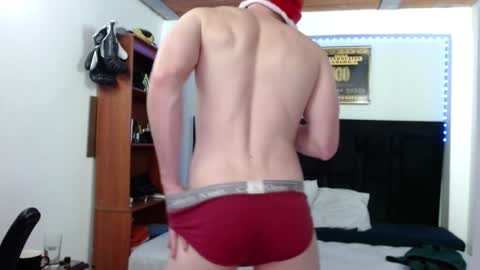 Santiago online show from December 2024 04:56:02 AM