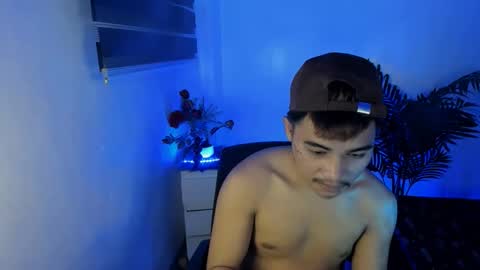 Snapshot of kenthebigcockxx chatting on October 2025 01:45:01 AM kenji online show from October 2025 01:45:01 AM