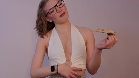 Lisa online show from February 2026 06:24:02 PM