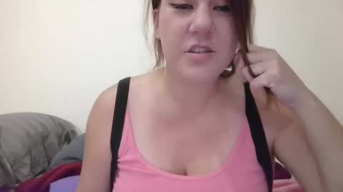 KenzBenz online show from February 2025 06:01:02 PM