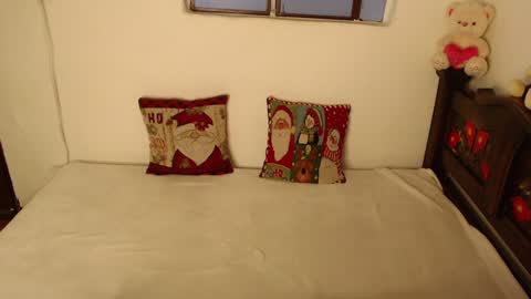 Snapshot of kerani__ chatting on December 2024 11:08:02 AM DANIELA online show from December 2024 11:08:02 AM