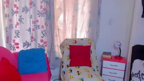Kerlysmith24 online show from June 2026 03:27:01 PM