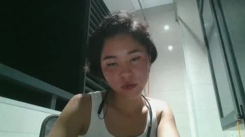 Jenny  online show from September 2025 04:32:01 PM