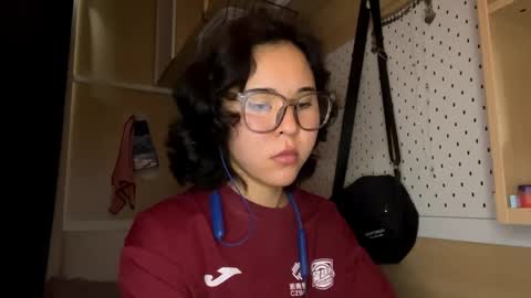 Jenny  online show from May 2026 01:39:02 PM