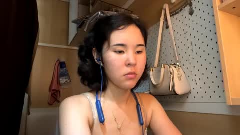 Jenny  online show from May 2026 04:52:01 AM