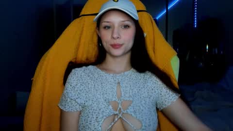 Snapshot of ketlinrous chatting on February 2026 02:44:01 PM ketlinrous online show from February 2026 02:44:01 PM