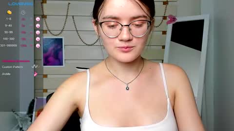 Snapshot of ketrin_pirsss chatting on September 2025 06:46:01 AM Ketrin online show from September 2025 06:46:01 AM