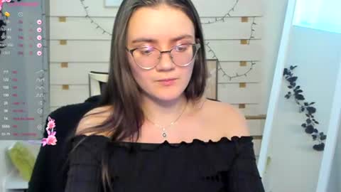 Snapshot of ketrin_pirsss chatting on November 2025 10:36:02 PM Ketrin online show from November 2025 10:36:02 PM