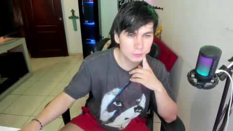 Kevin online show from May 2026 11:33:01 PM