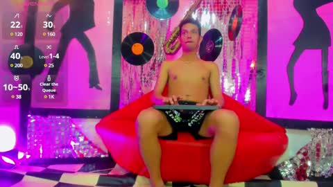 Kev online show from January 2025 03:24:02 AM