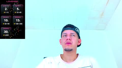 Kev online show from October 2025 01:17:01 PM