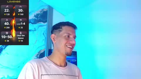 Snapshot of kevin__max_ chatting on August 2026 07:24:02 PM Kev online show from August 2026 07:24:02 PM